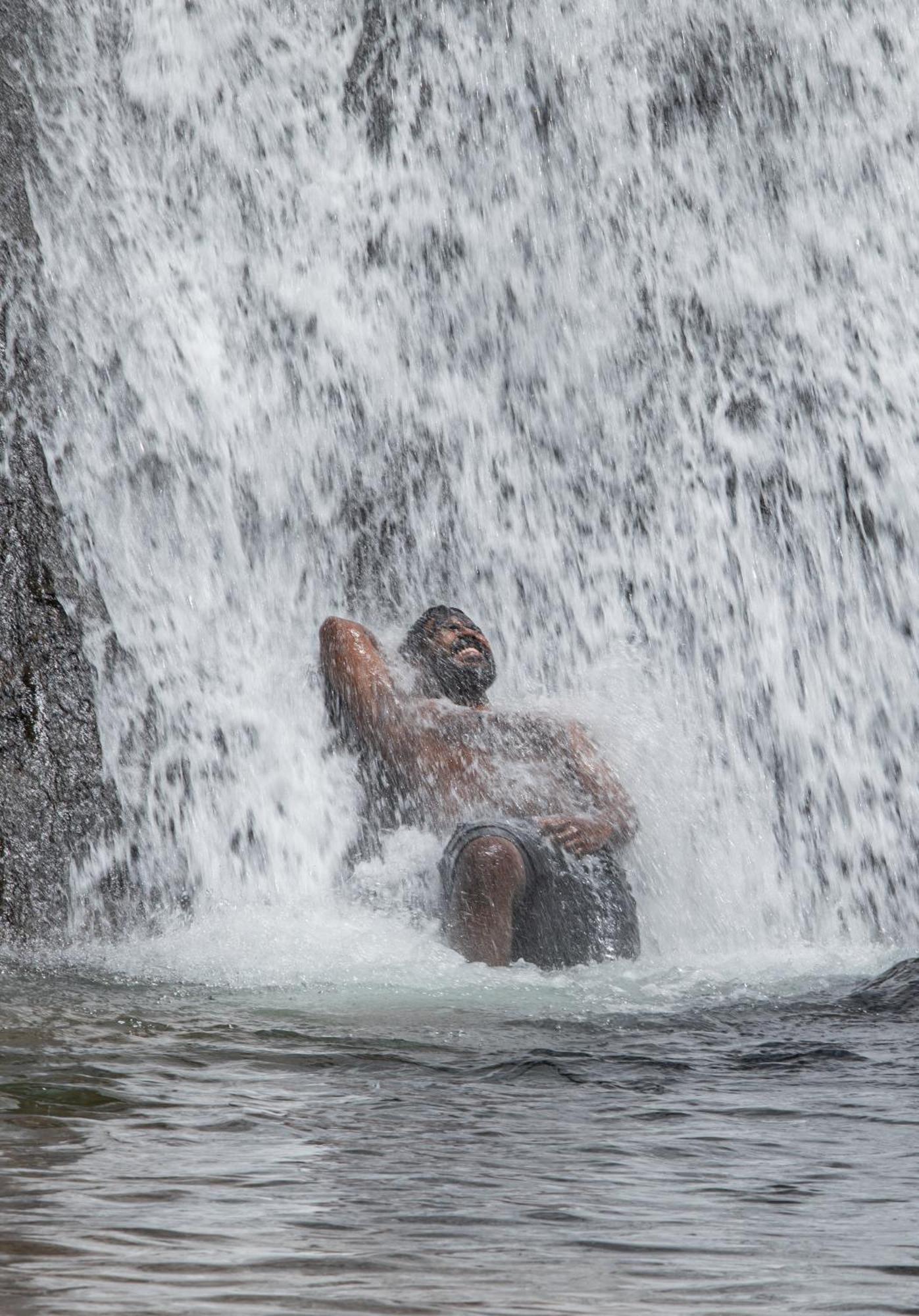 Aruvikuzhy Waterfalls Villa Kozhancheri Buitenkant foto