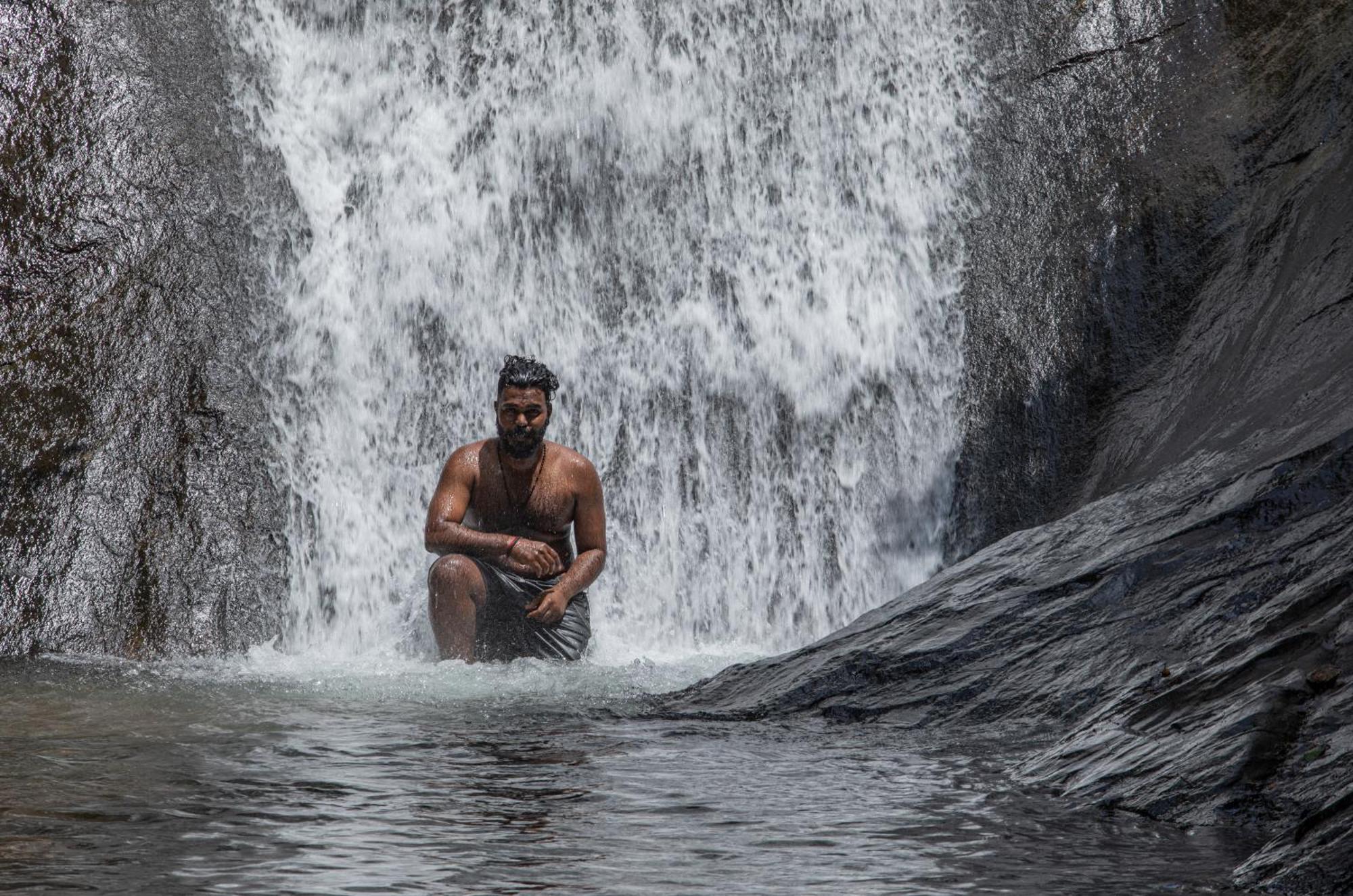 Aruvikuzhy Waterfalls Villa Kozhancheri Buitenkant foto