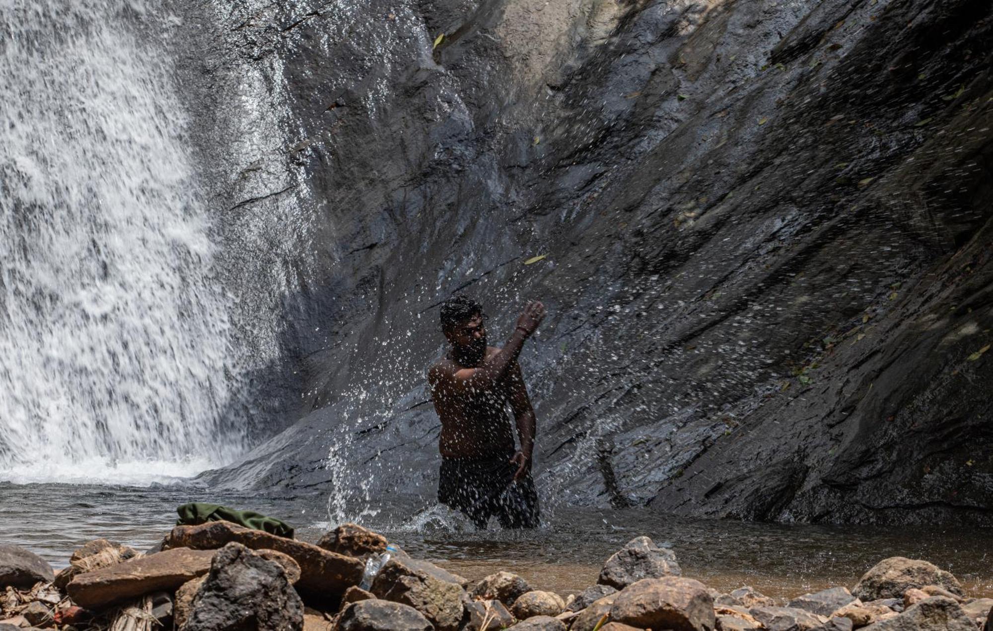 Aruvikuzhy Waterfalls Villa Kozhancheri Buitenkant foto