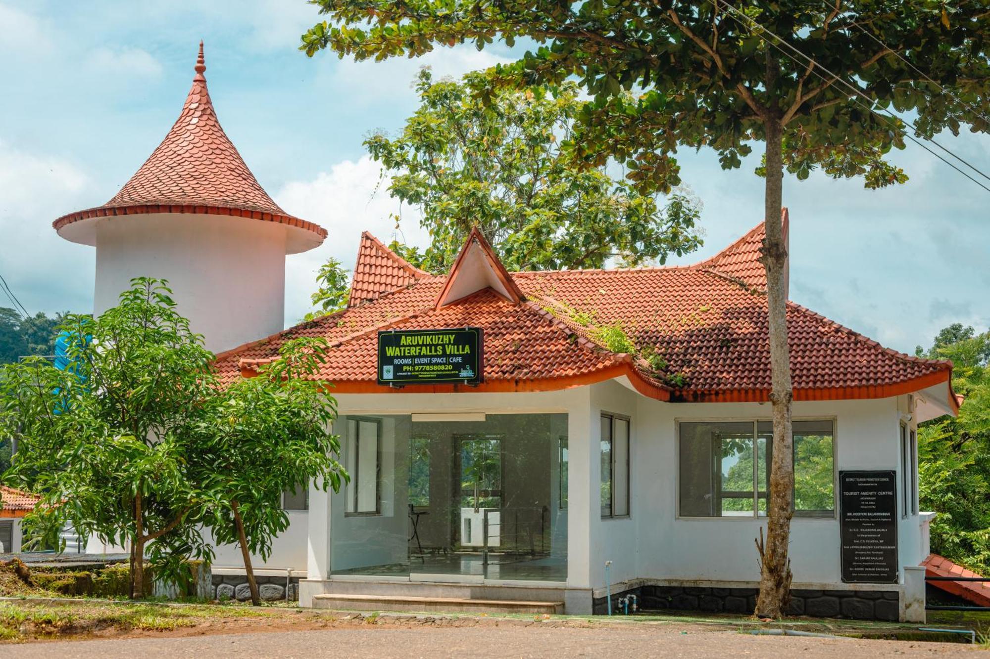 Aruvikuzhy Waterfalls Villa Kozhancheri Buitenkant foto