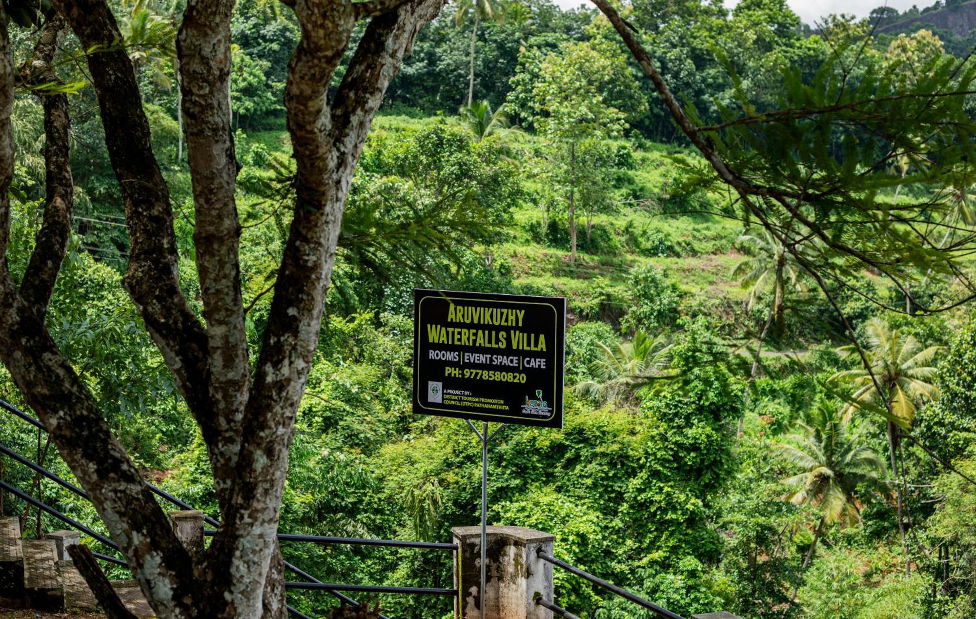Aruvikuzhy Waterfalls Villa Kozhancheri Buitenkant foto